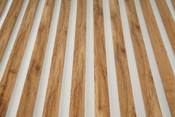 lamele na bialej plycie dab wotan 22 lamele na bialej plycie dab wotan 22